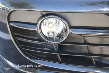 Replacement Fog Light - Passenger Side : Suncoast Porsche Parts